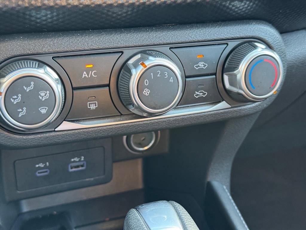 Certified 2024 Nissan Kicks SV image 20