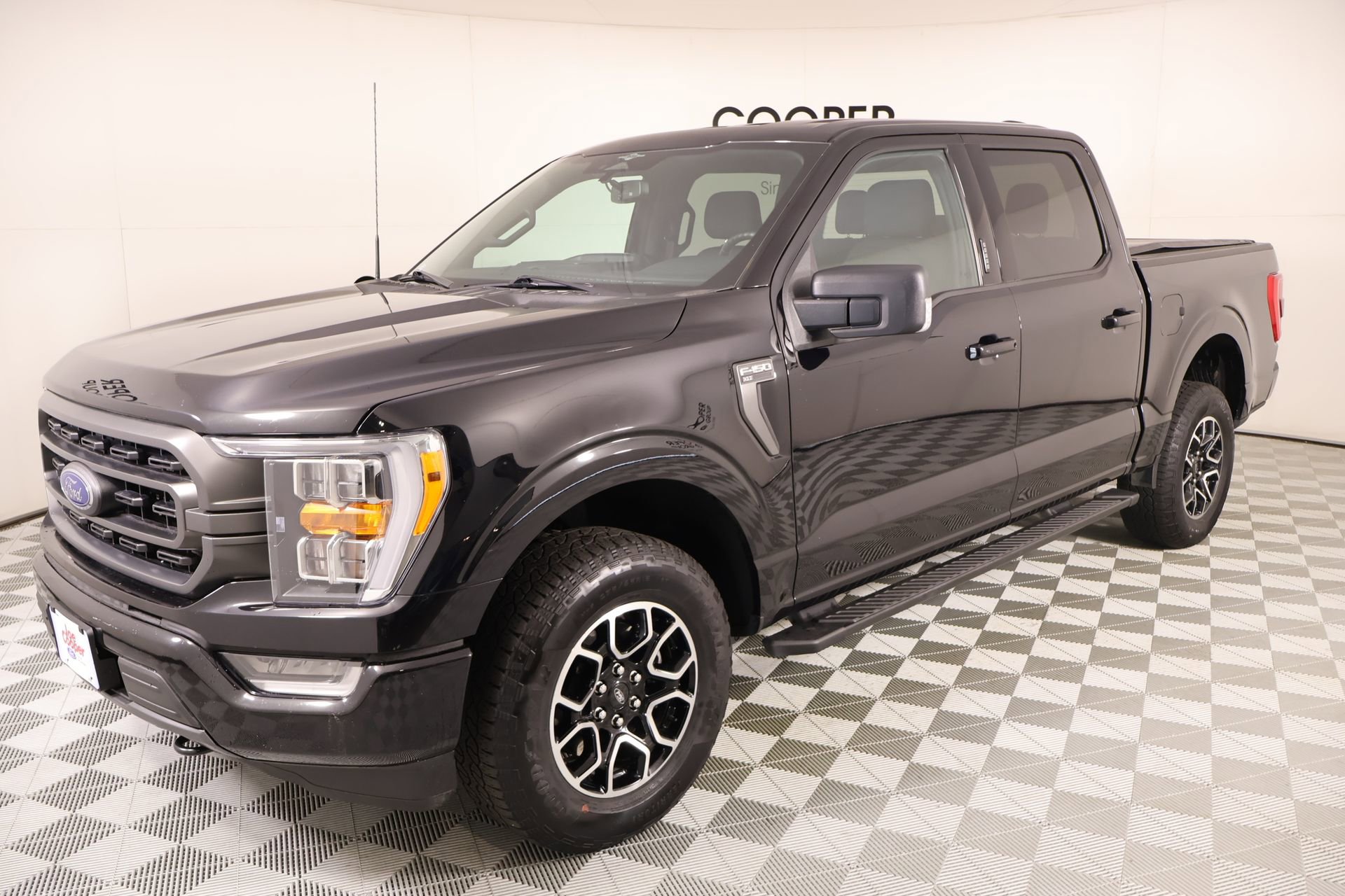 Used 2023 Ford F150 XLT w/ Equipment Group 302A High AWD/4WD image 12