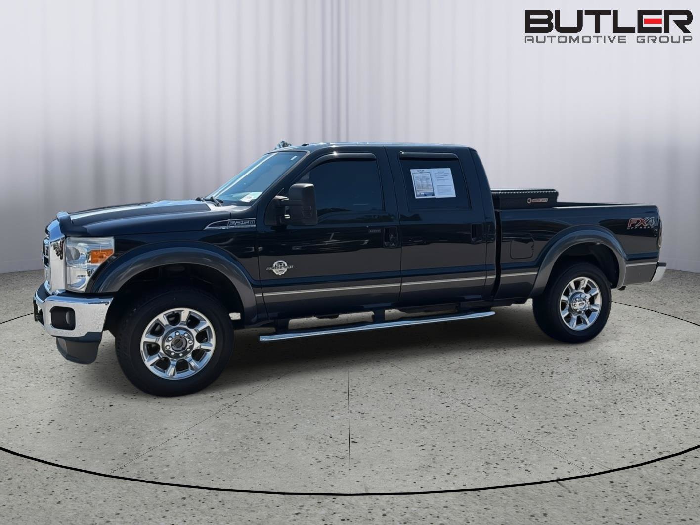 Used 2015 Ford F250 Lariat w/ Lariat Interior Package AWD/4WD image 3