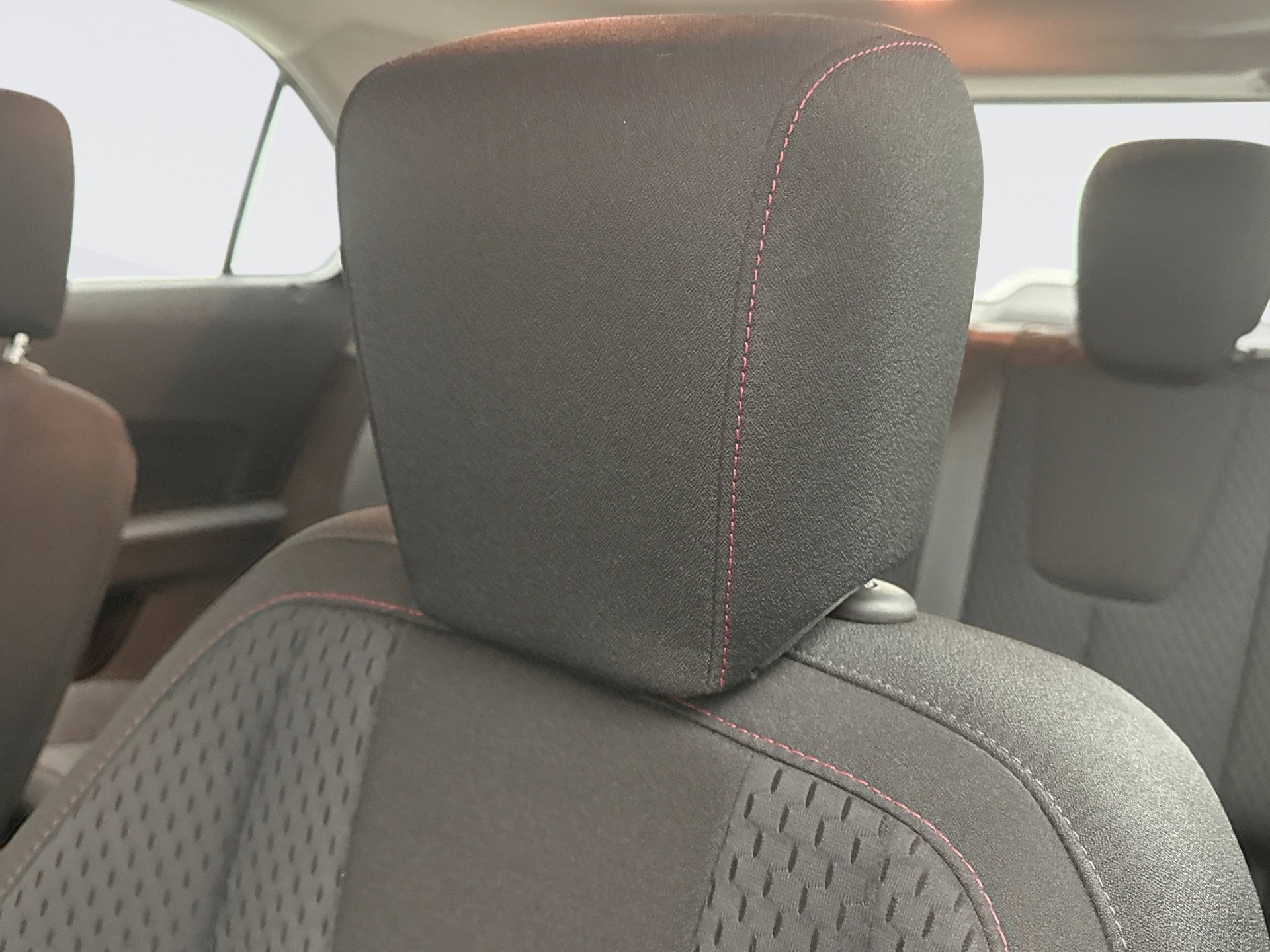 Used 2012 Chevrolet Equinox LS image 8