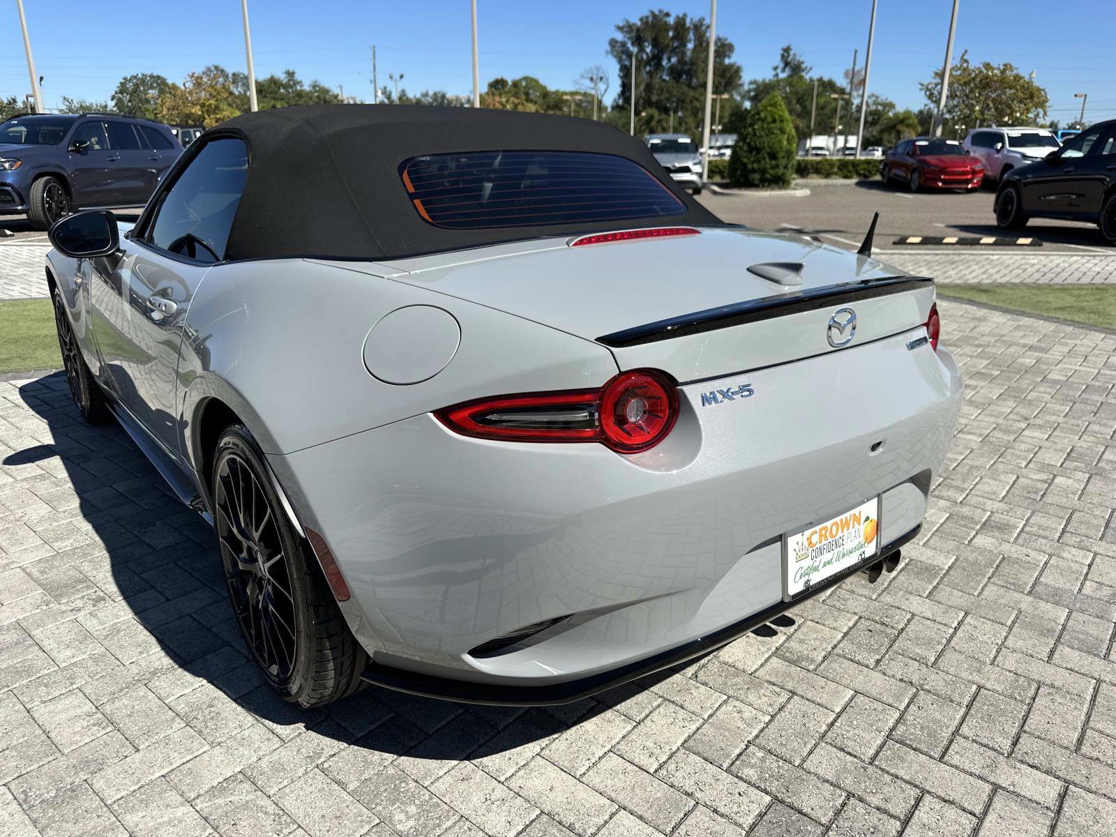 Used 2025 MAZDA MX-5 Miata Club w/ Brembo/BBS Recaro Package image 9