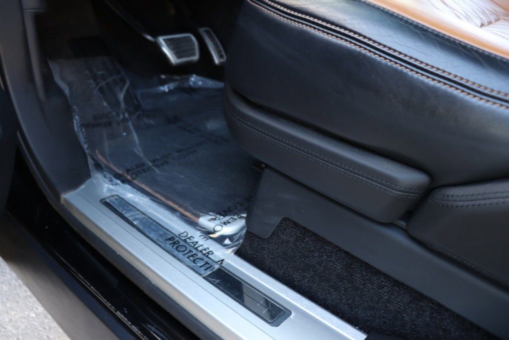 Used 2020 Land Rover Range Rover SV Autobiography Dynamic AWD/4WD image 18