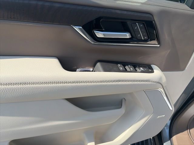 New 2026 GMC Yukon XL Denali w/ Sun & Power Step Package image 17