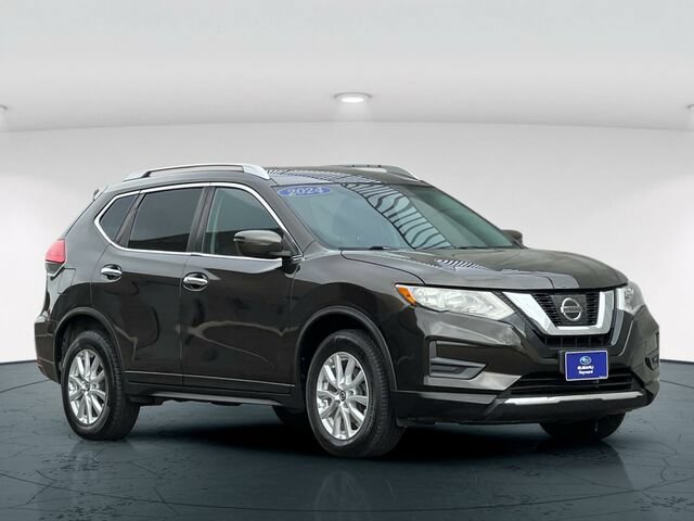 Used 2017 Nissan Rogue SV AWD/4WD image 8