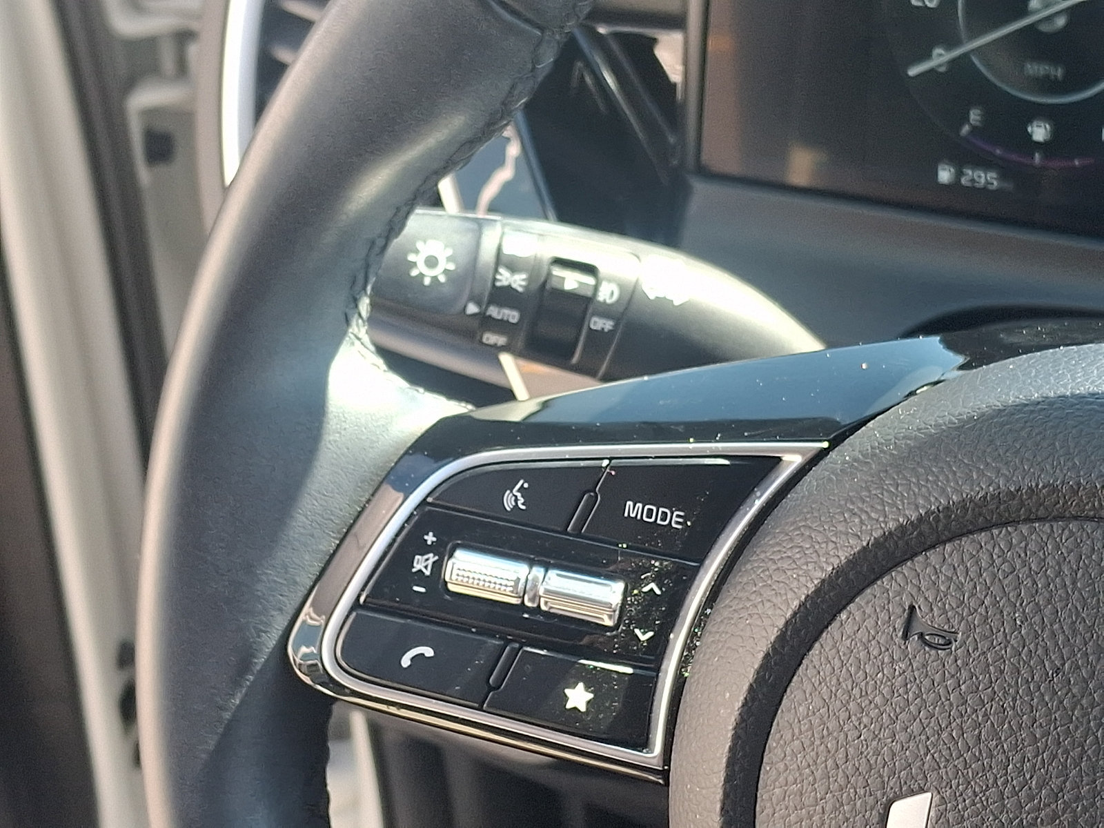 Certified 2024 Kia Seltos S AWD/4WD image 21