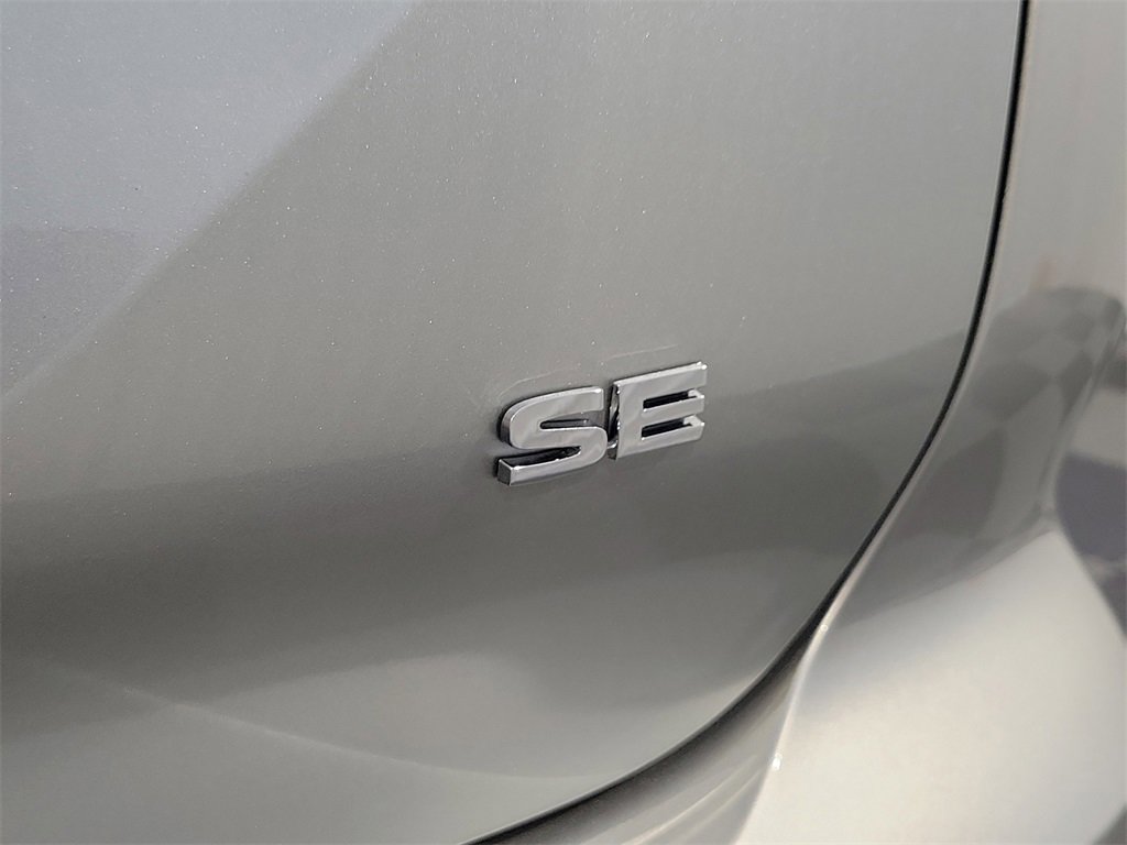 New 2025 Mitsubishi Outlander SE image 6