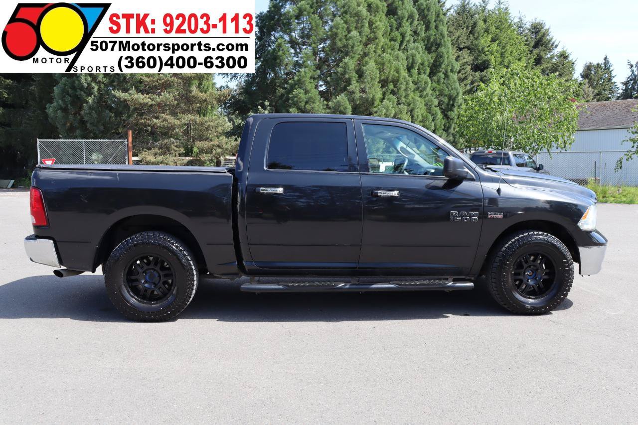 Used 2016 RAM 1500 Classic SLT AWD/4WD image 9