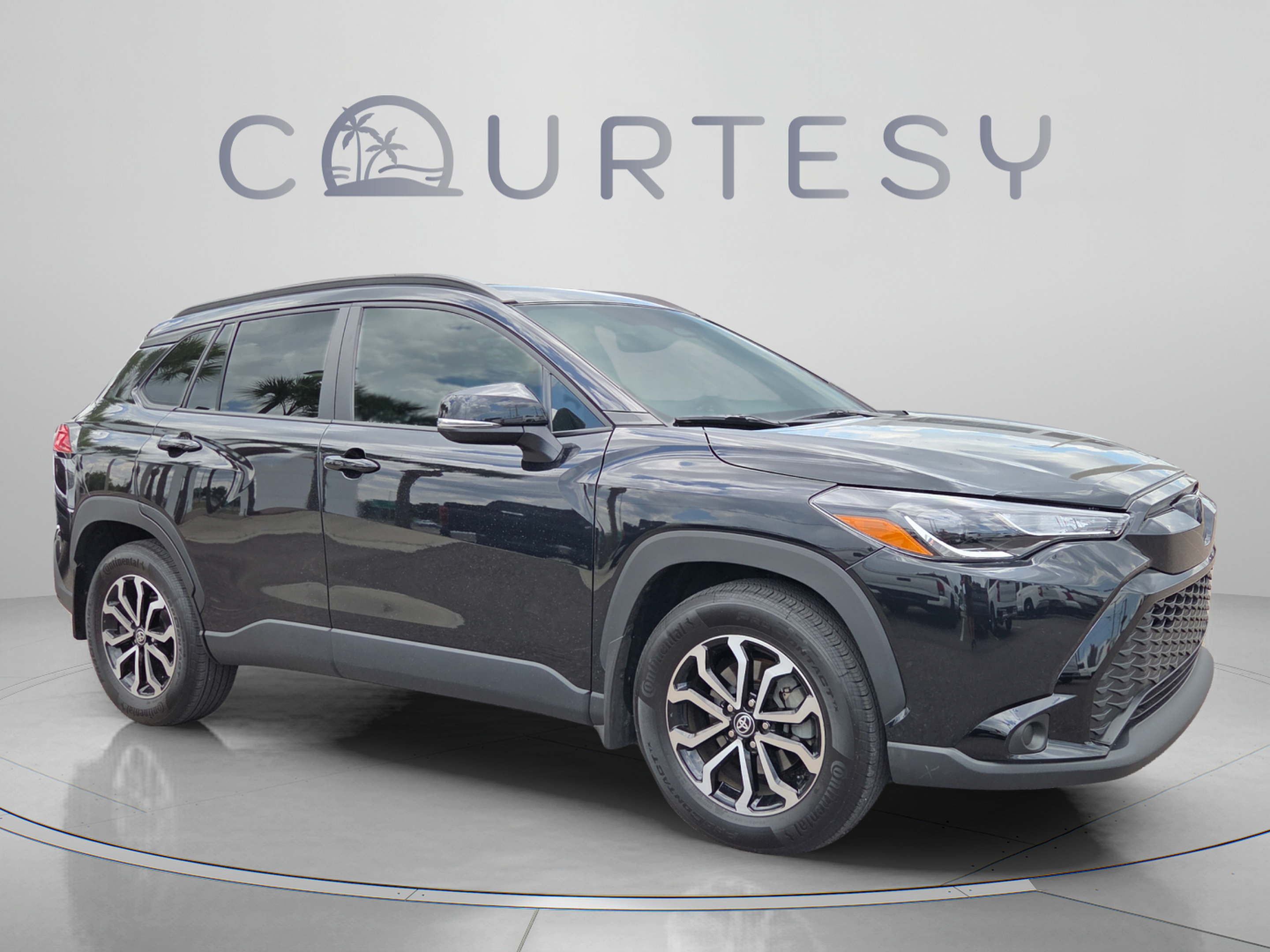 Used 2024 Toyota Corolla Cross AWD Hybrid image 7