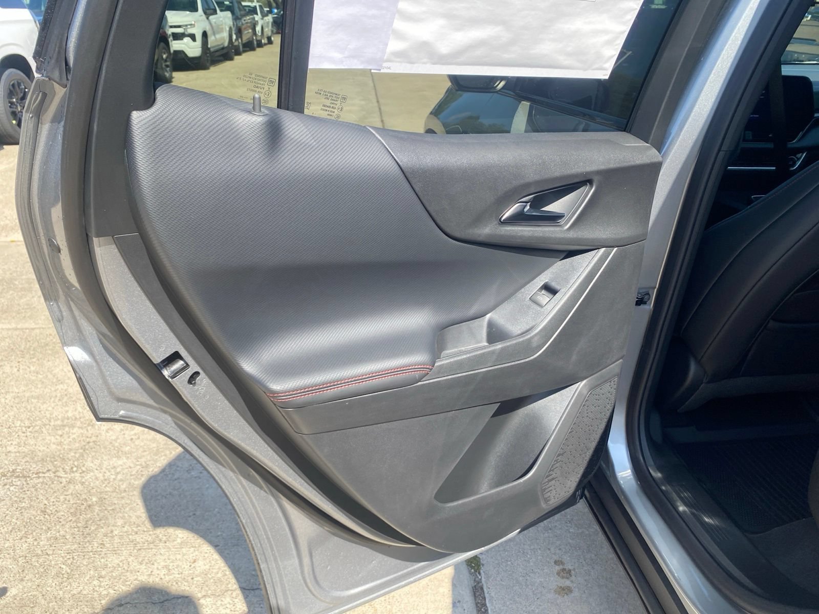 New 2027 Chevrolet Equinox RS w/ Safety and Technology Package FWD image 15