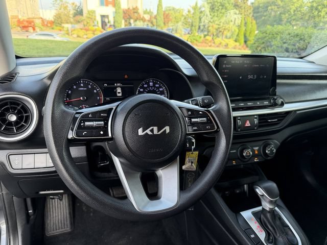 Used 2024 Kia Forte LXS FWD image 14