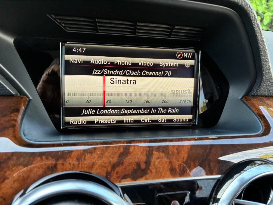 Used 2013 Mercedes-Benz GLK 350 2WD image 18