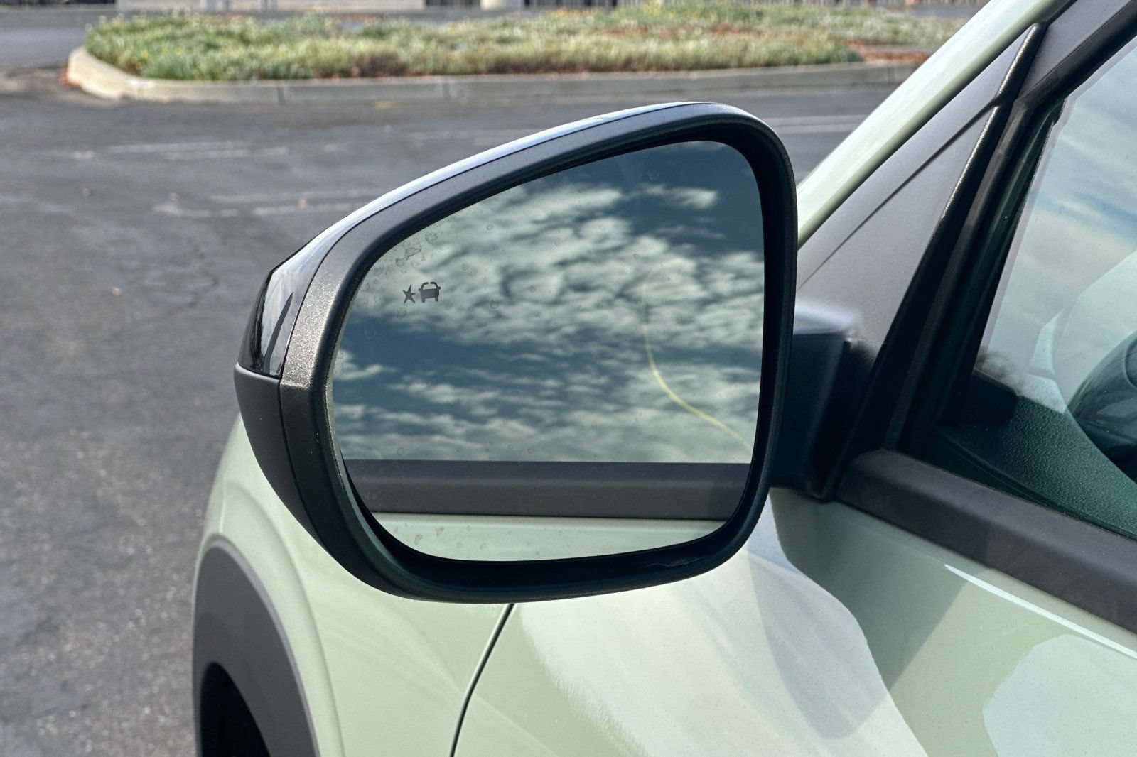 Used 2026 Chevrolet Trax ACTIV w/ Sunroof Package FWD image 51