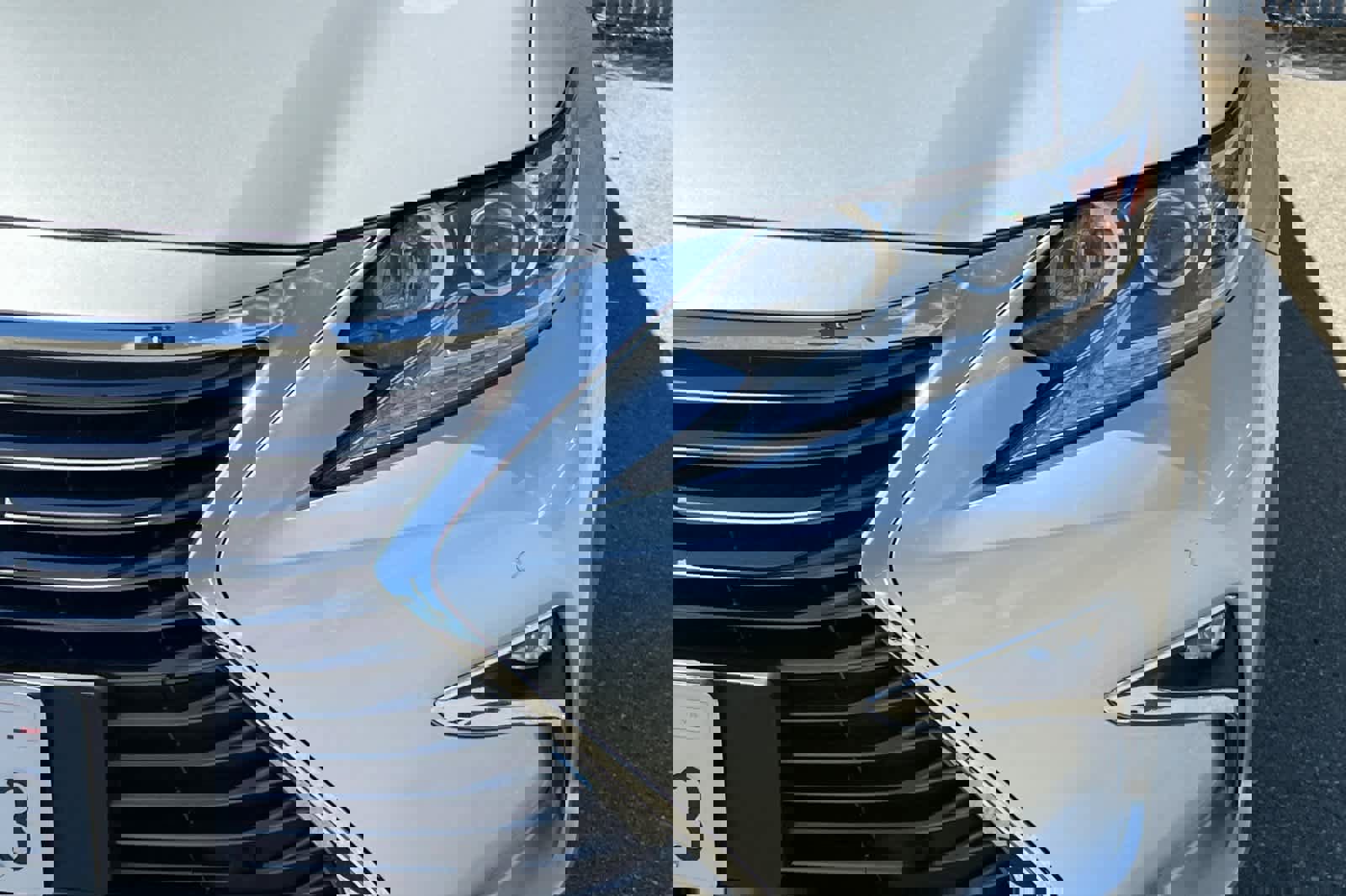 Used 2016 Lexus ES 350 w/ Premium Package w/Wood Trim image 11