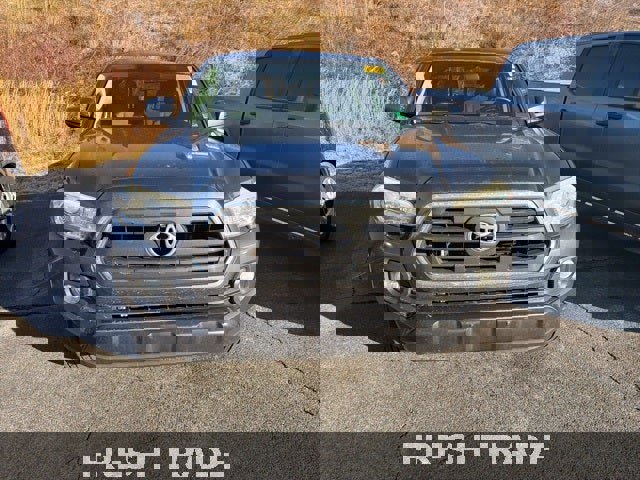 Used 2016 Toyota Tacoma SR5 image 13