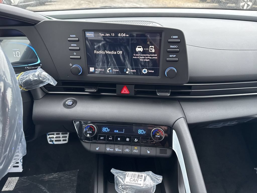 New 2026 Hyundai Elantra Sport FWD image 13