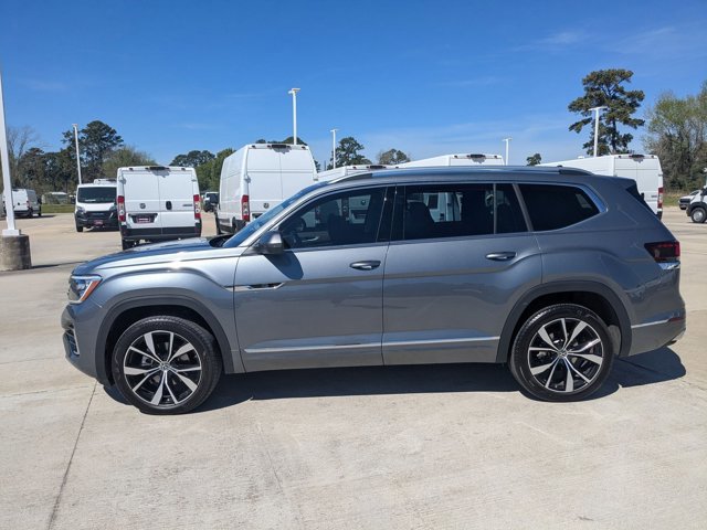 Used 2024 Volkswagen Atlas SEL Premium R-Line image 9