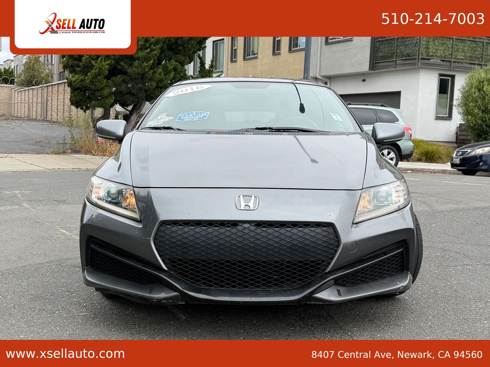 Used 2016 Honda CR-Z LX image 2