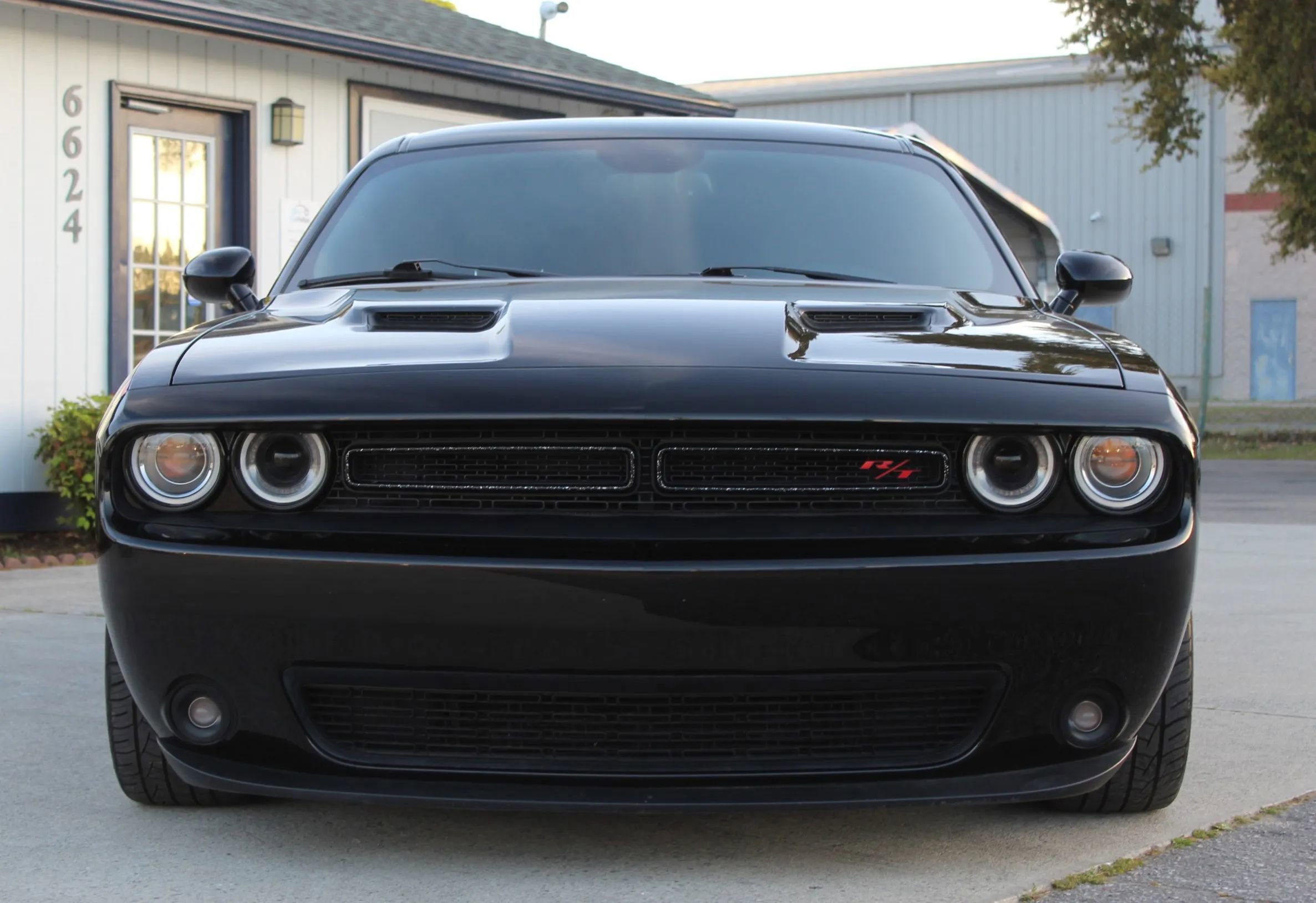 Used 2015 Dodge Challenger R/T Plus RWD image 8