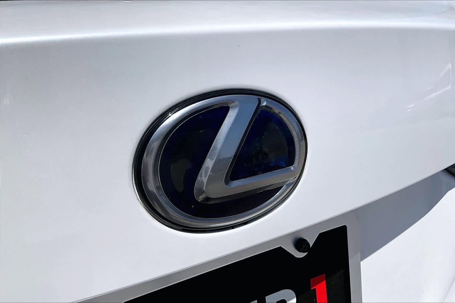 Used 2014 Lexus CT 200h FWD image 30