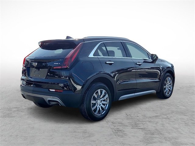 Used 2020 Cadillac XT4 Premium Luxury w/ Driver Awareness Package image 4