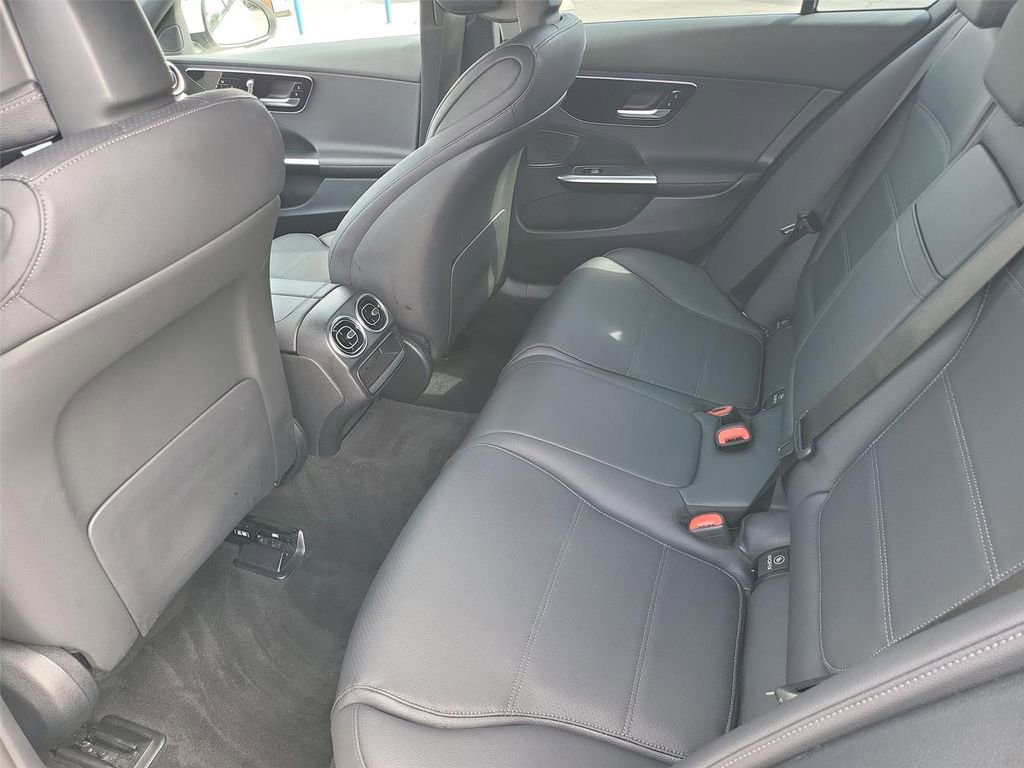 Used 2024 Mercedes-Benz C 300 Sedan image 18