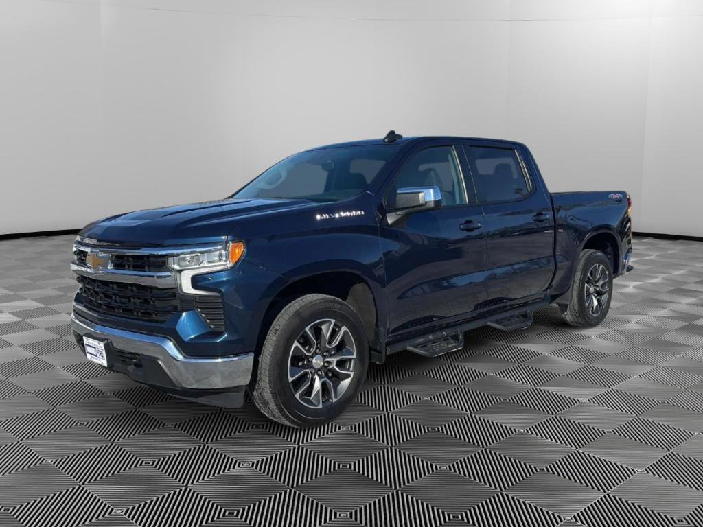 Used 2022 Chevrolet Silverado 1500 LT image 1