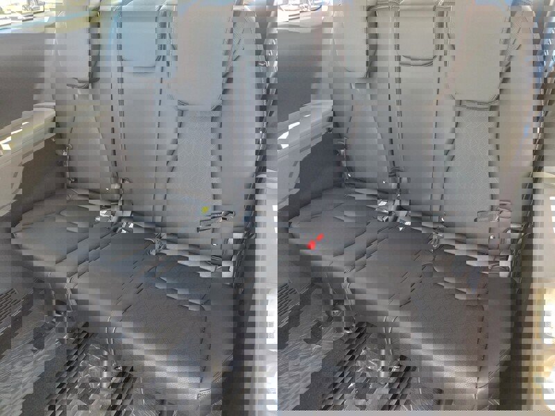 New 2026 Kia Carnival LXS image 8