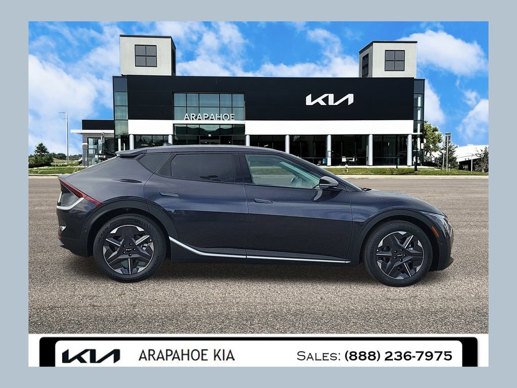 New 2025 Kia EV6 Light