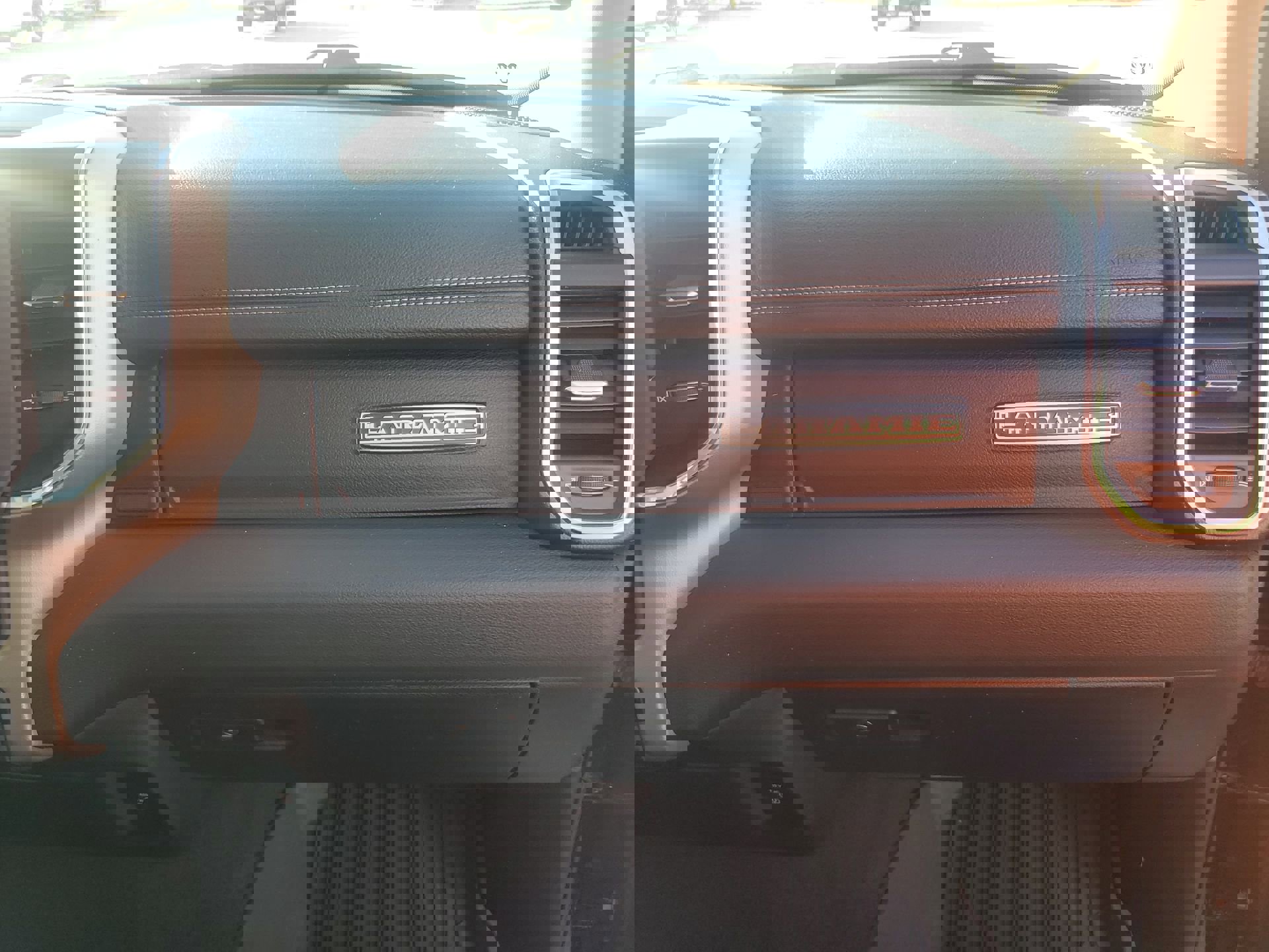 Used 2021 RAM 1500 Laramie image 34