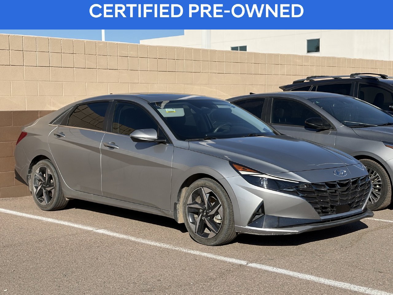 Certified 2022 Hyundai Elantra SEL w/ Convenience + Premium Package FWD image 2