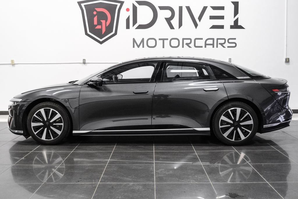 Used 2025 Lucid Air Touring AWD/4WD image 11