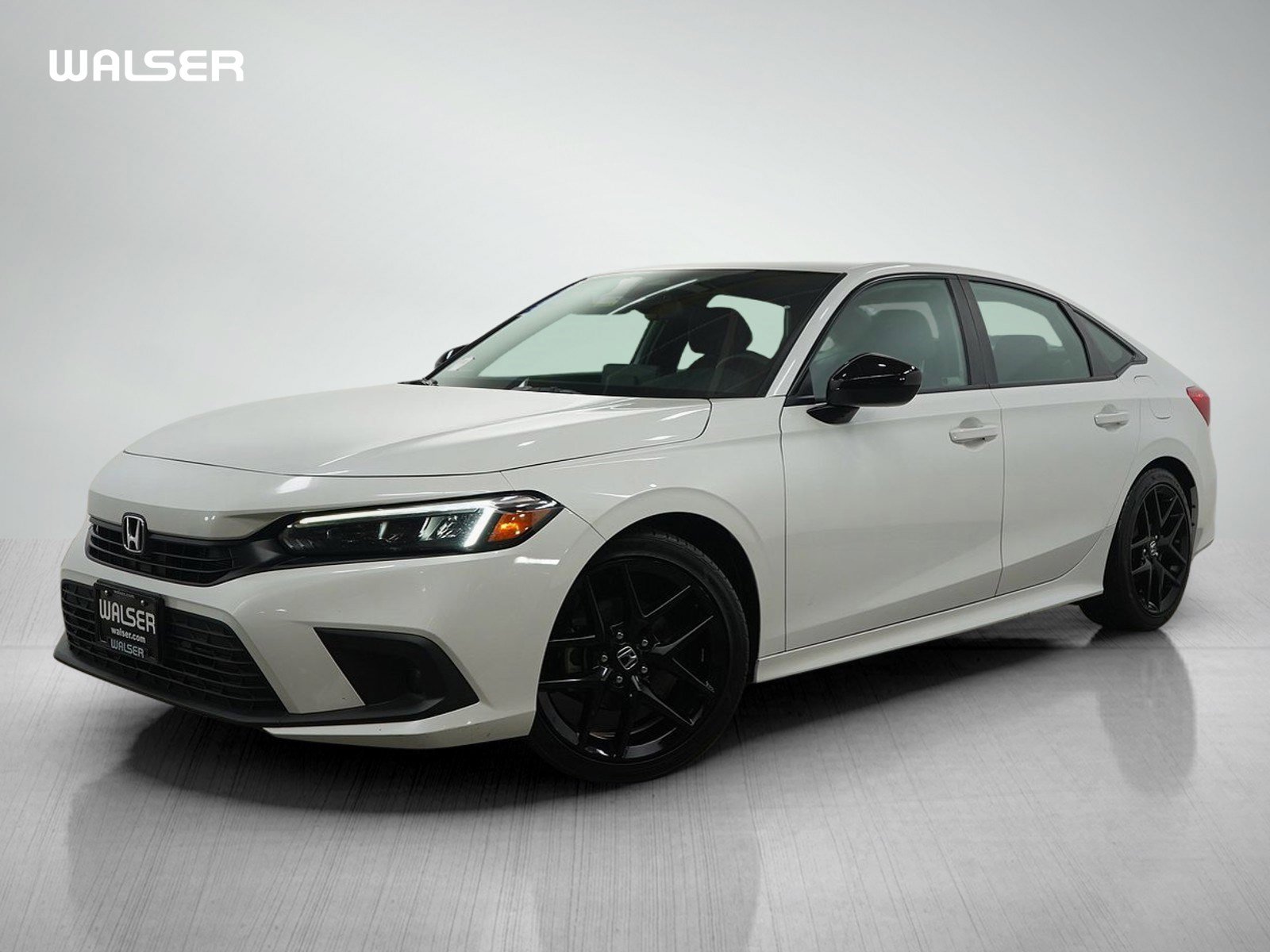 Used 2023 Honda Civic Sport image 1