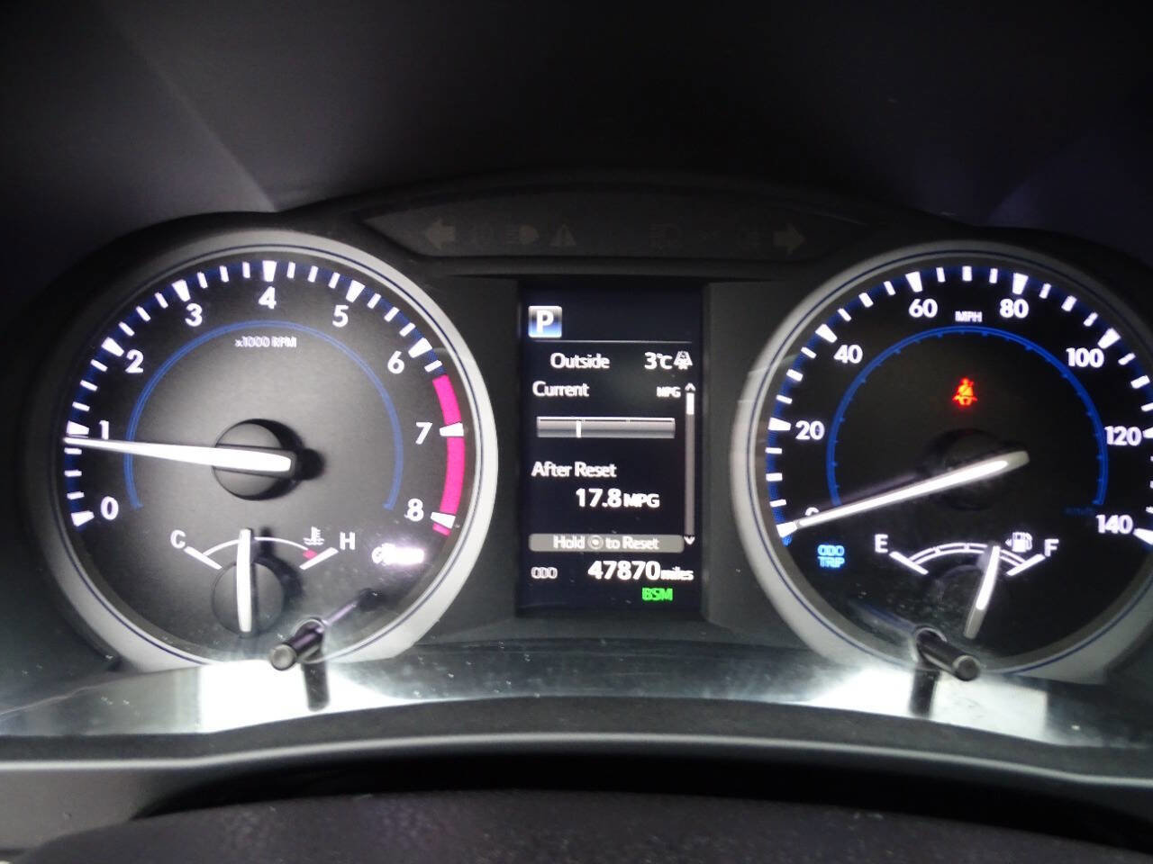 Used 2017 Toyota Highlander XLE image 22