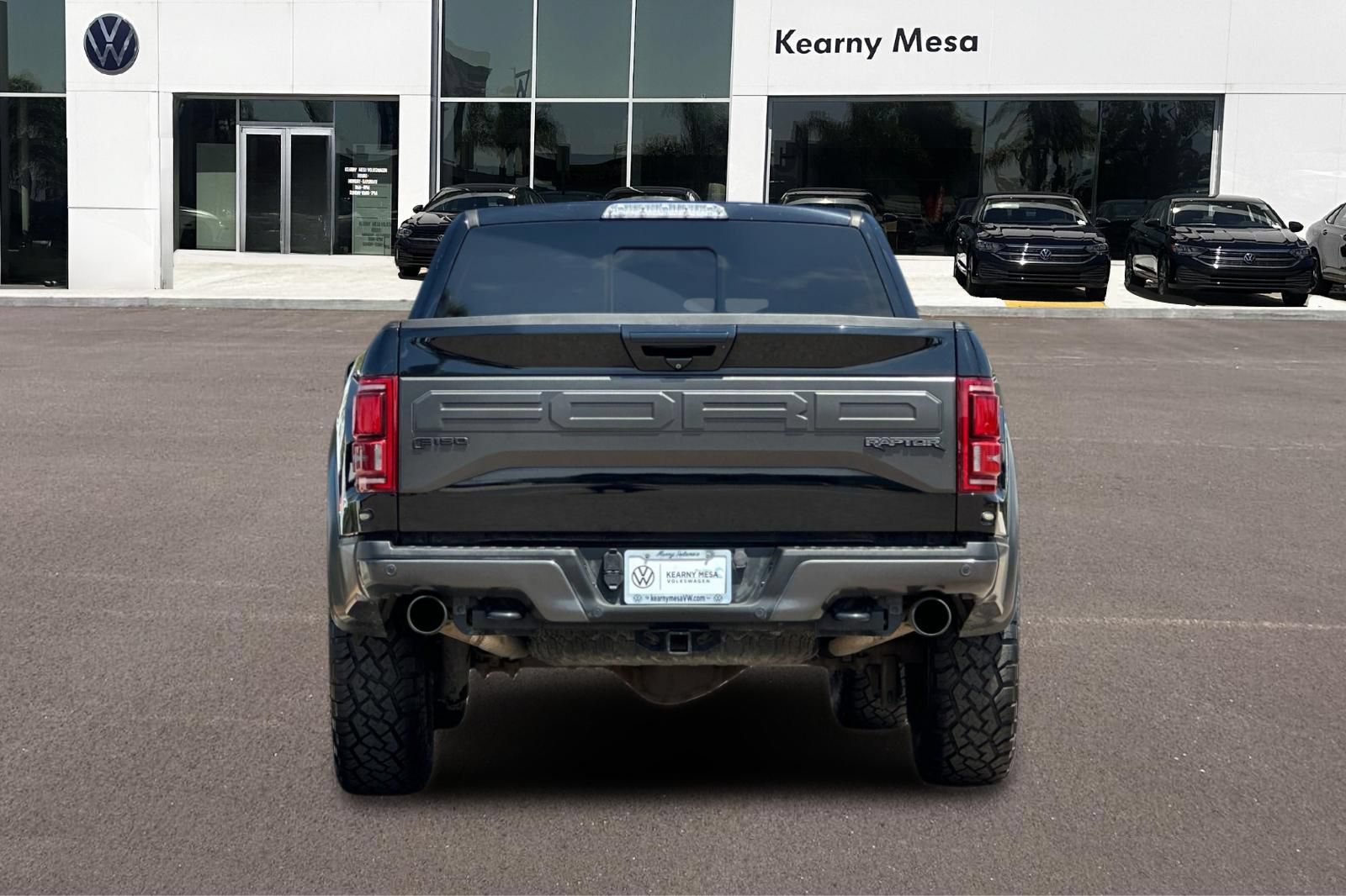 Used 2018 Ford F150 Raptor w/ Equipment Group 802A Luxury AWD/4WD image 5