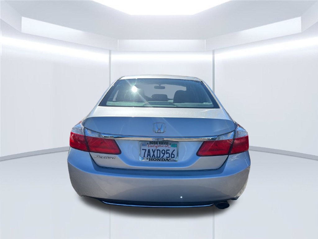 Used 2013 Honda Accord LX image 4