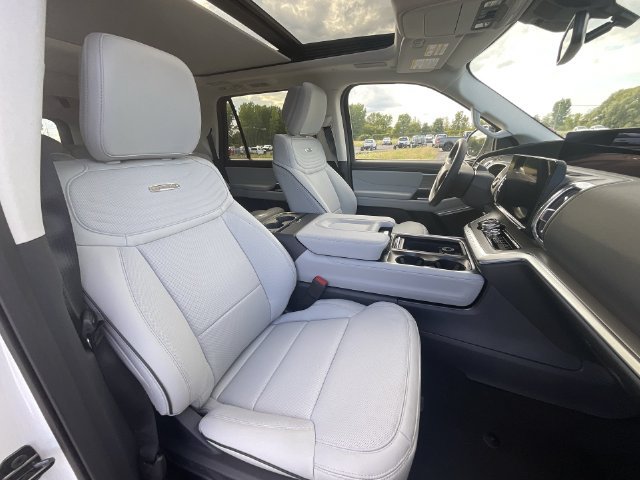 New 2027 Ford Expedition Max Platinum w/ Platinum Ultimate Package AWD/4WD image 26