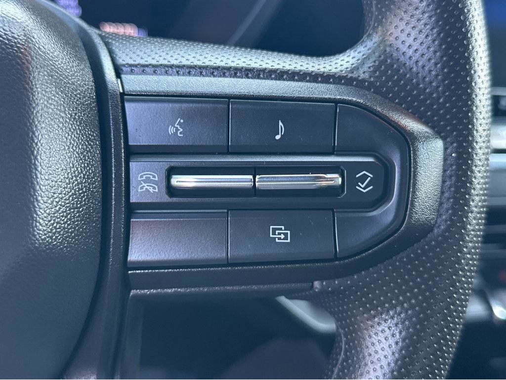 Used 2024 Chevrolet Colorado W/T RWD image 22