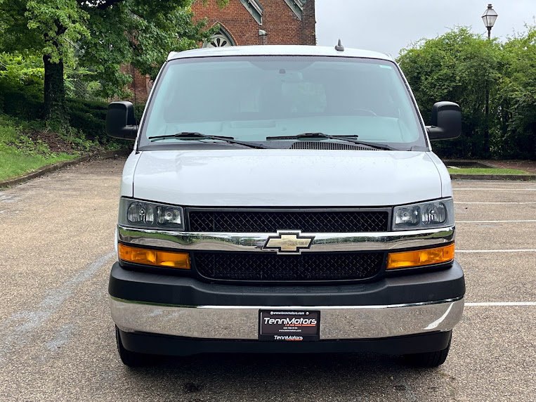 Used 2018 Chevrolet Express 2500 LT w/ LT Preferred Equipment Group RWD image 27