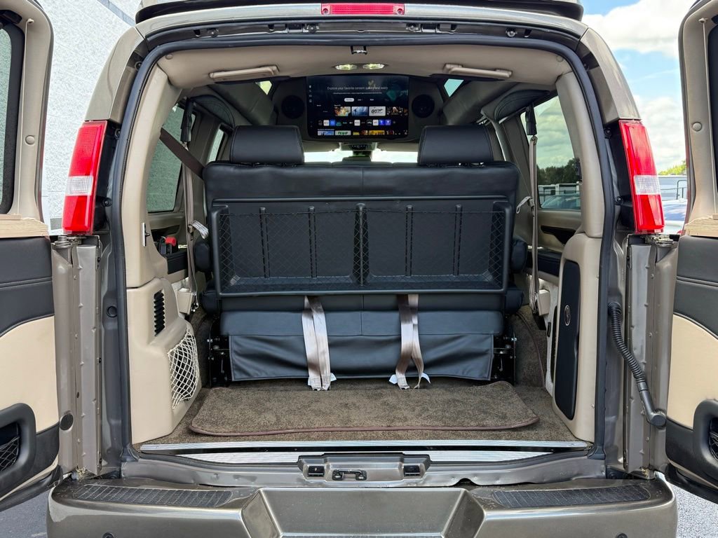 New 2025 GMC Savana 2500 w/ Driver Convenience Package image 5