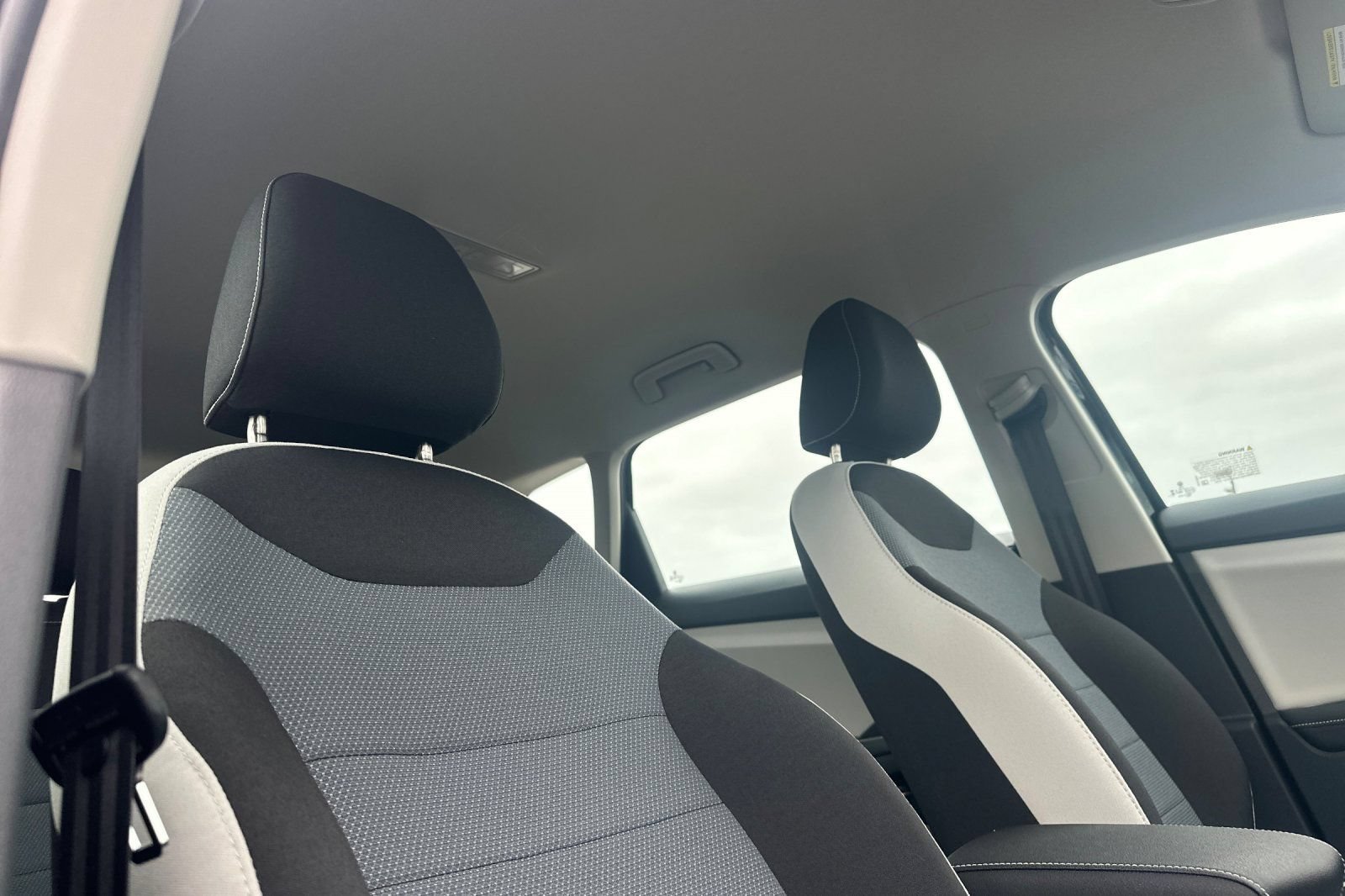 New 2027 Volkswagen Taos S FWD image 17
