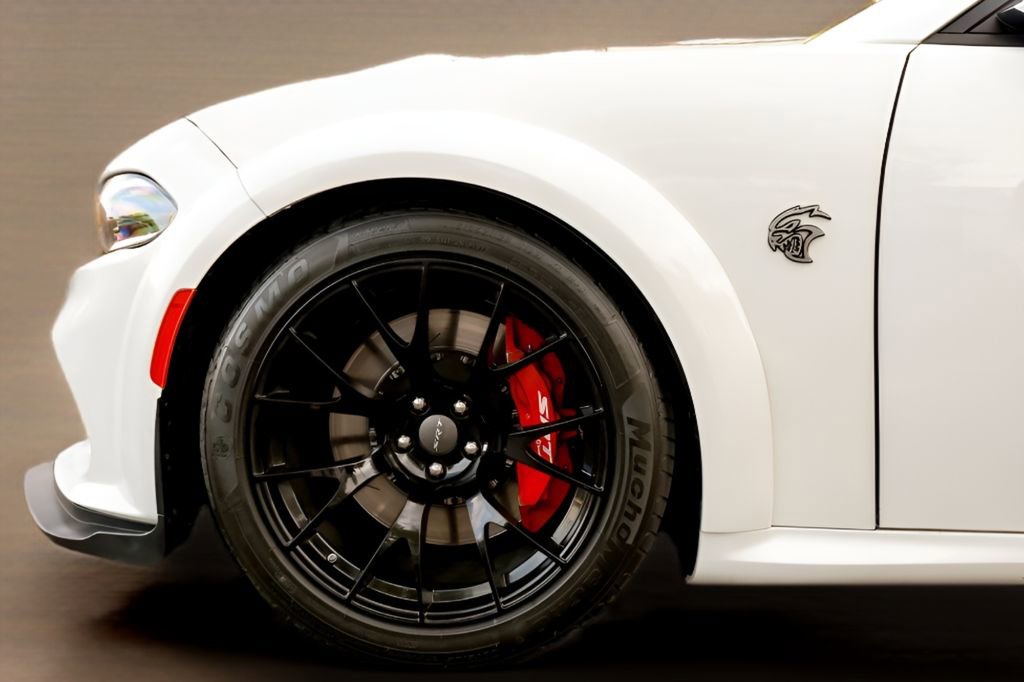 Used 2021 Dodge Charger SRT Hellcat RWD image 5