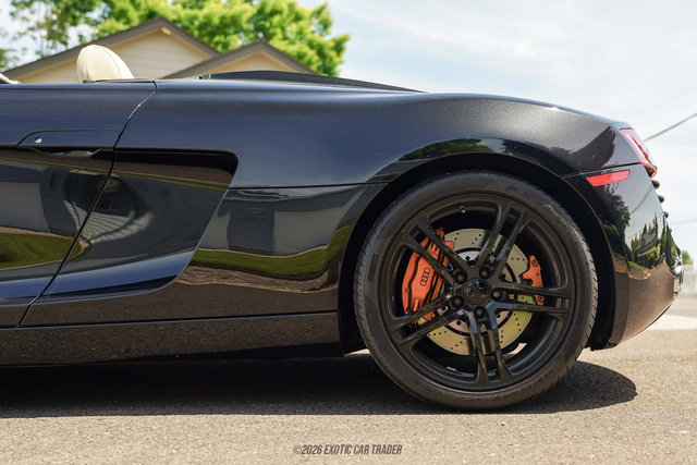 Used 2011 Audi R8 V8 AWD/4WD image 5