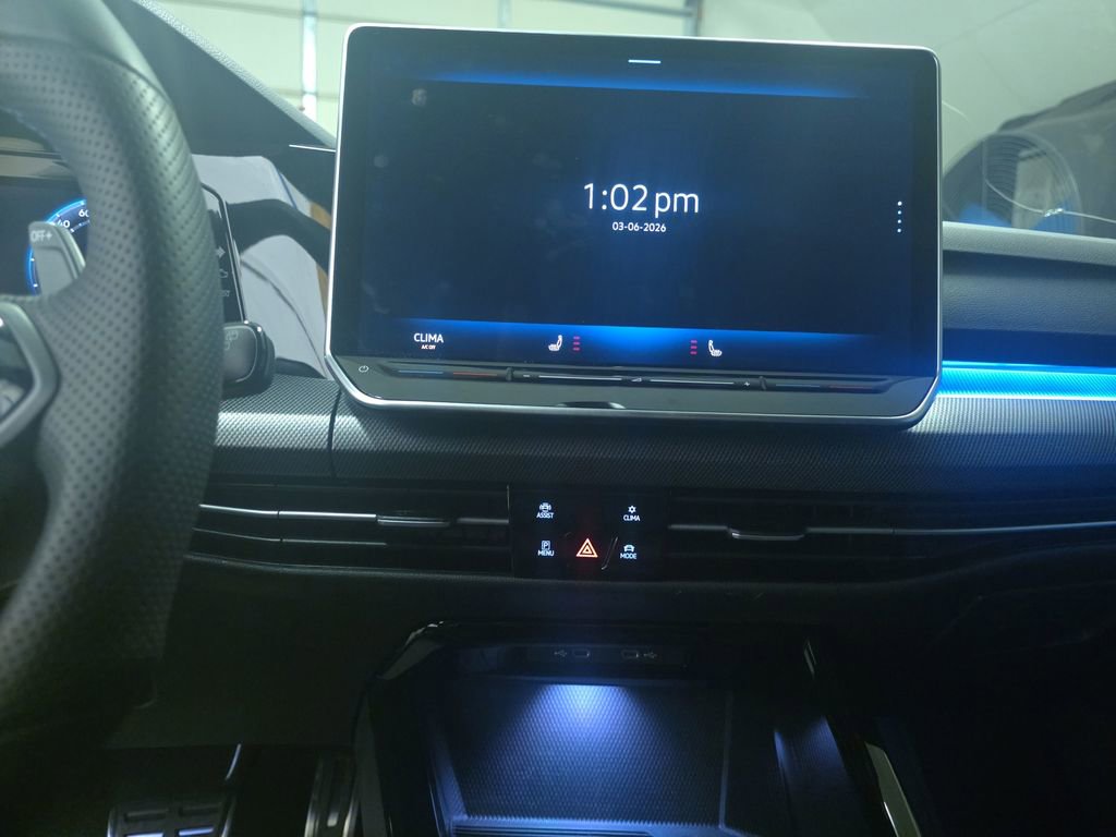 Used 2025 Volkswagen Golf w/ Euro Style Package image 10