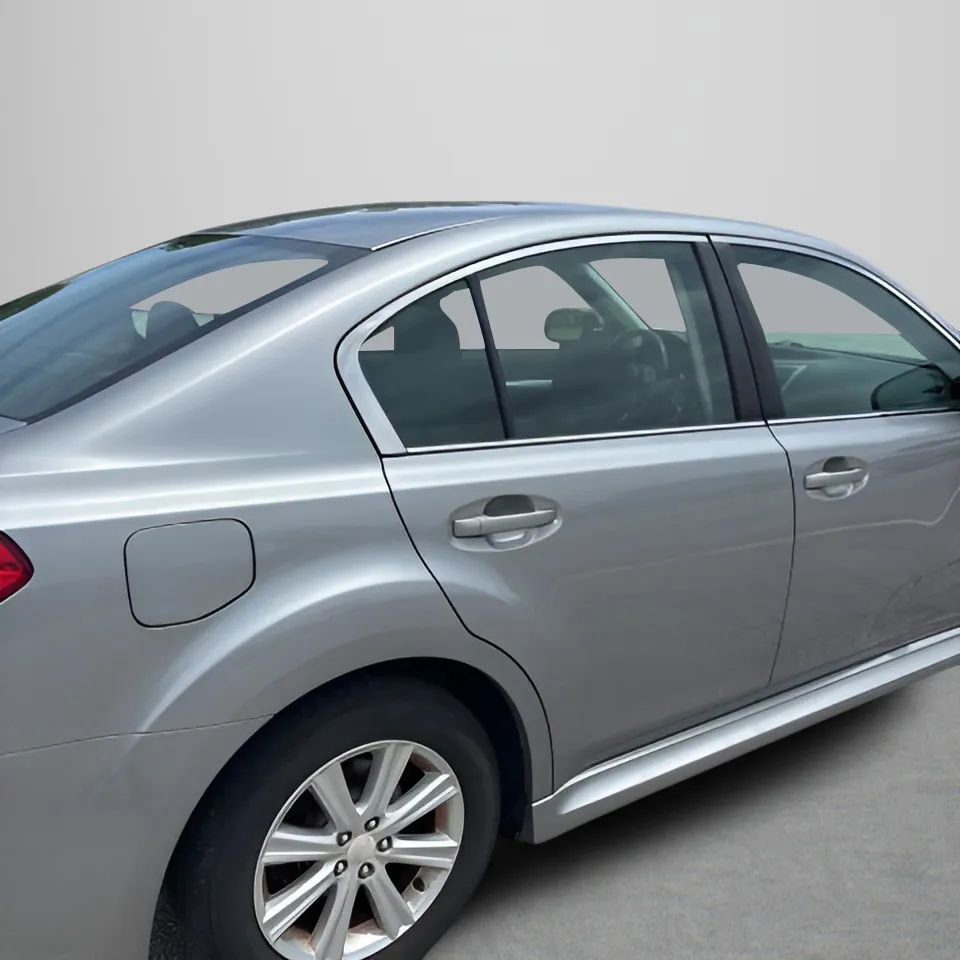 Used 2011 Subaru Legacy 2.5i Premium AWD/4WD image 25
