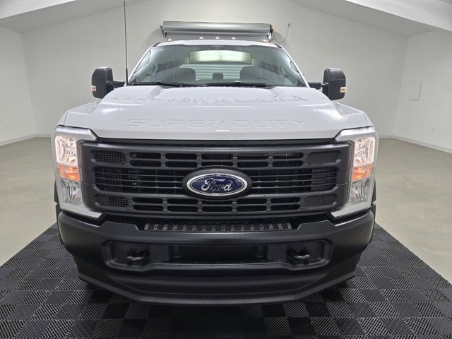 New 2025 Ford F550 4x4 Crew Cab Super Duty image 2
