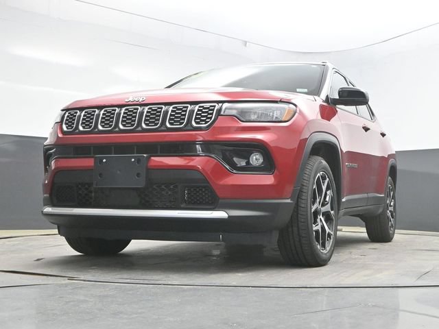 Used 2025 Jeep Compass Limited AWD/4WD image 34