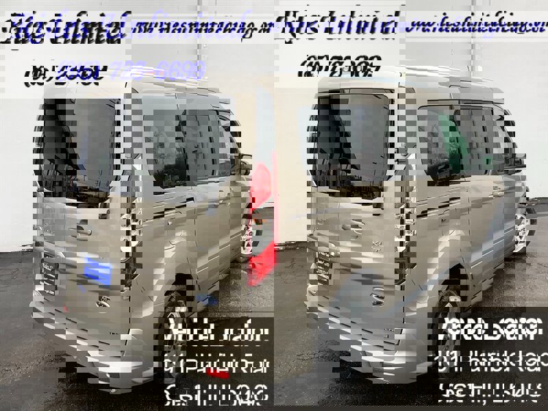 Used 2020 Ford Transit Connect XLT image 6