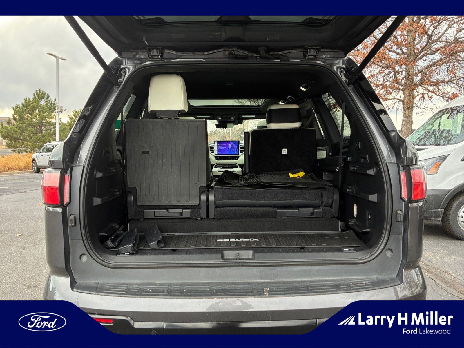 Used 2024 Toyota Sequoia Capstone image 33