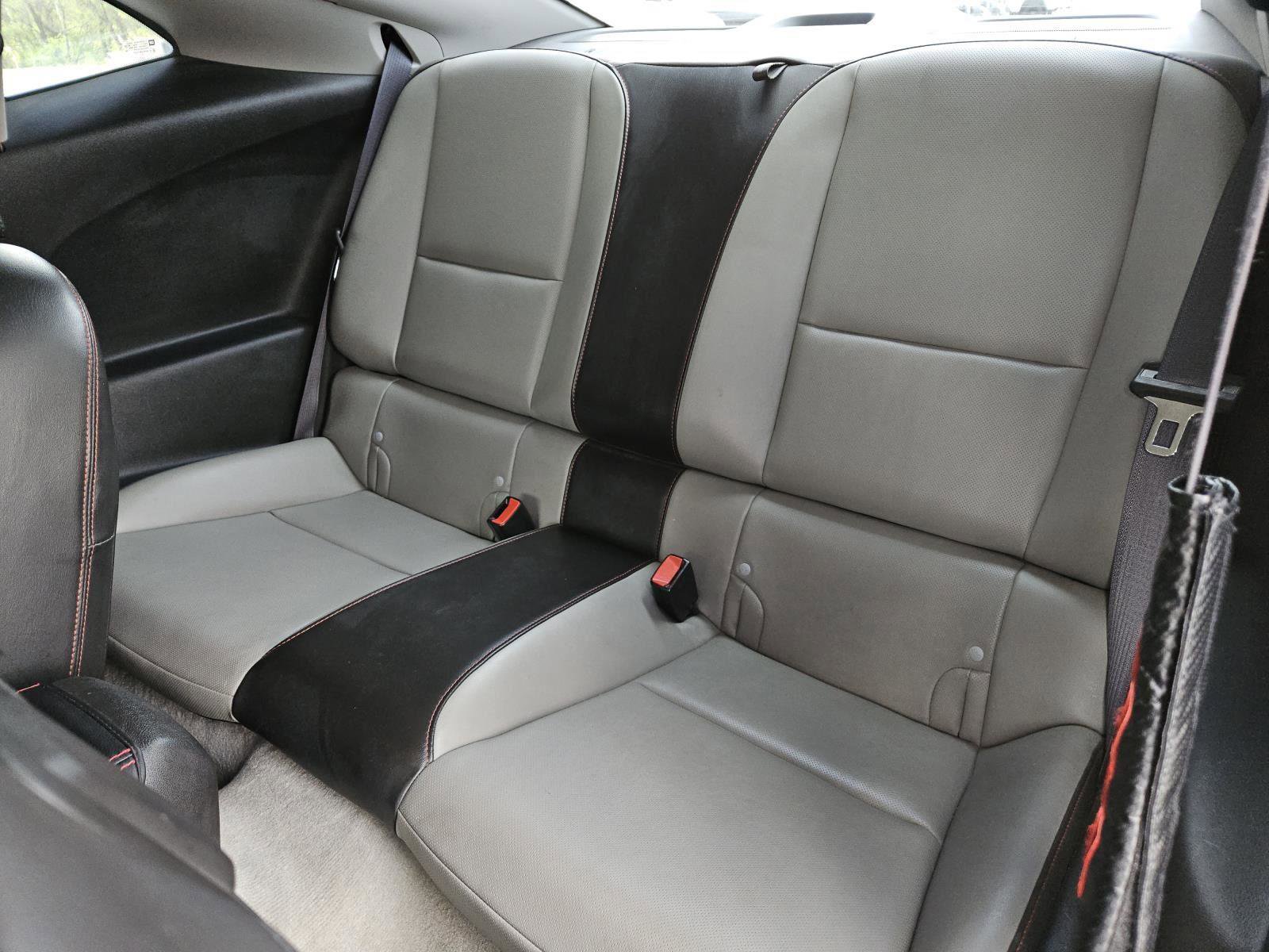 Used 2011 Chevrolet Camaro SS image 26