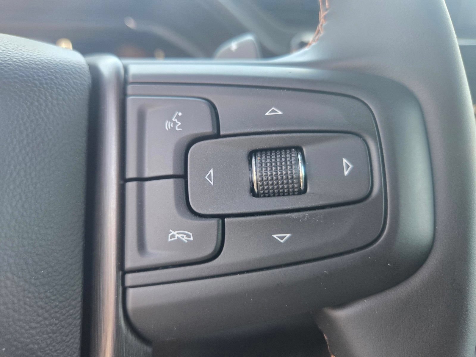 New 2026 GMC Sierra 1500 AT4 w/ AT4 Preferred Package AWD/4WD image 18
